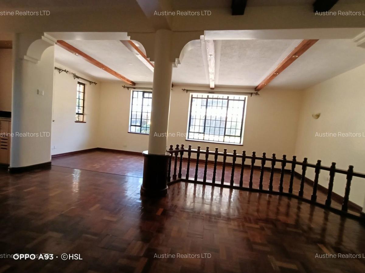 5 Bed Townhouse with En Suite in Kileleshwa - 13