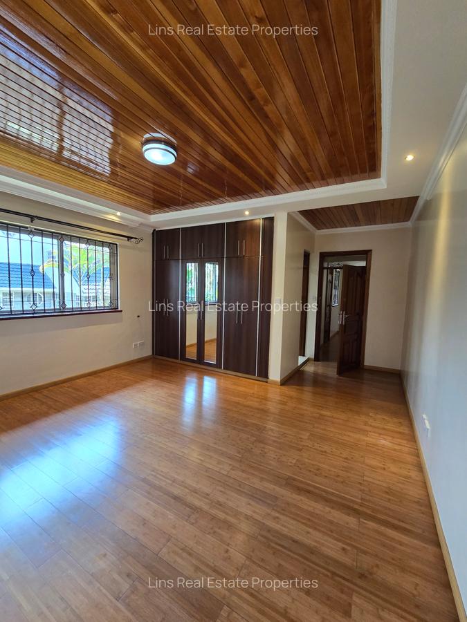 4 Bed Townhouse with En Suite in Runda - 15