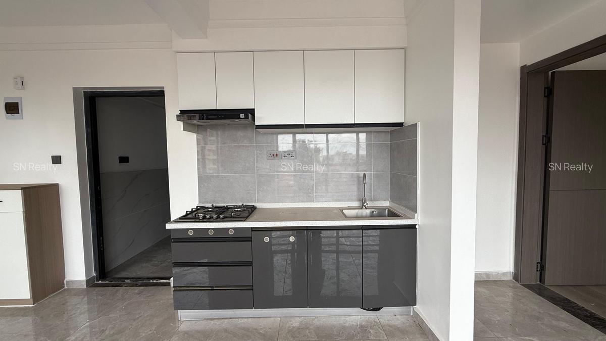 Studio Apartment with En Suite in Valley Arcade - 6