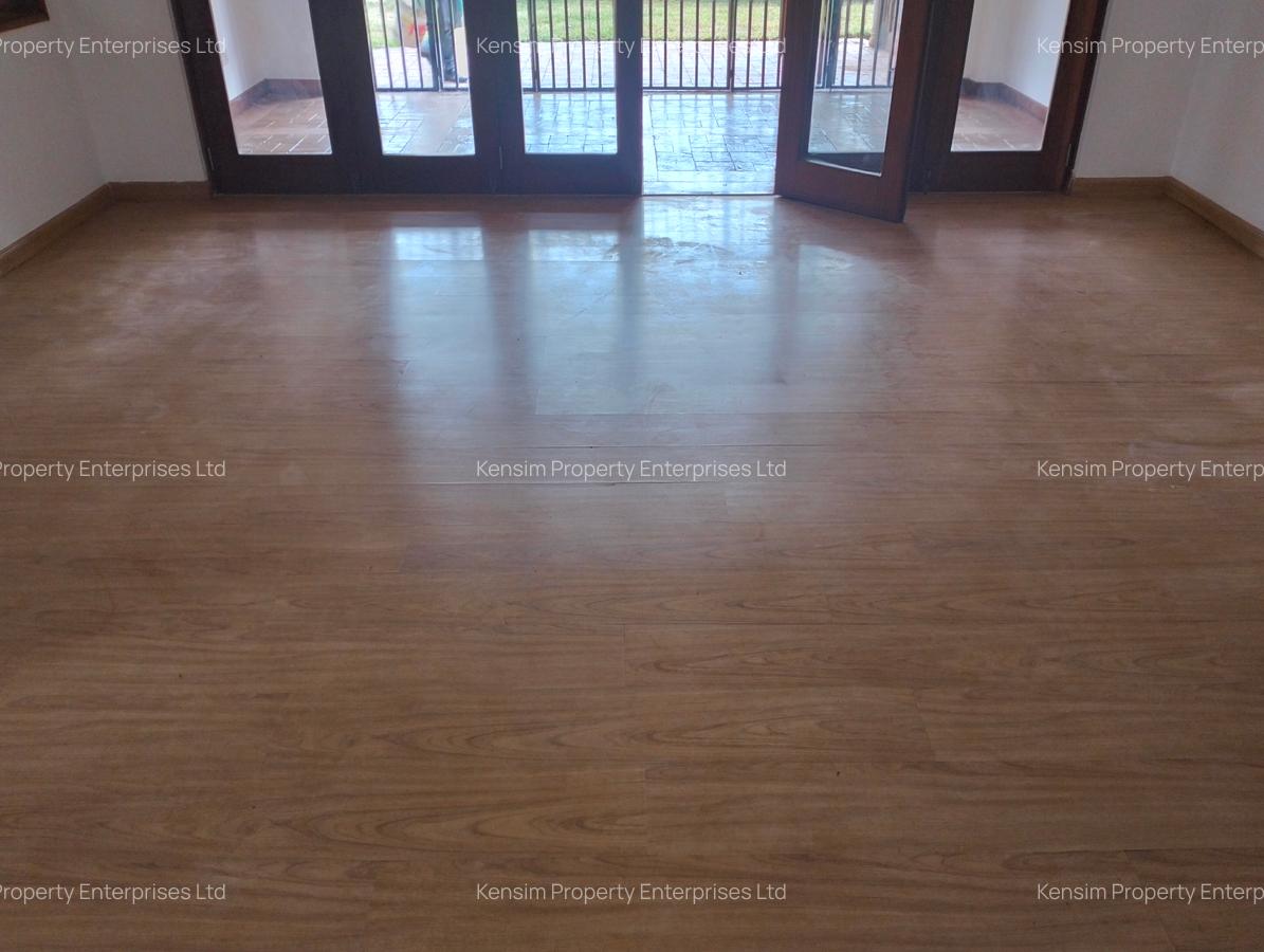 4 Bed Townhouse with En Suite in Runda - 6