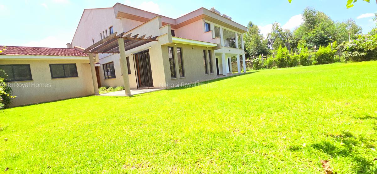 6 Bed Townhouse with En Suite at Off Maji Mazuri Drive - 2