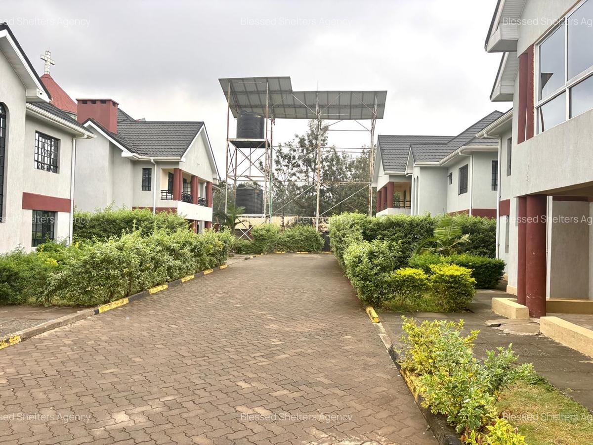 5 Bed Villa with En Suite in Kiambu Road - 11