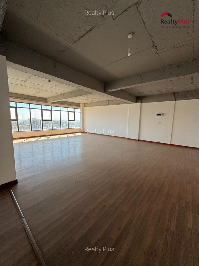 228 ft² Office with Backup Generator at Adams Arcade - 4