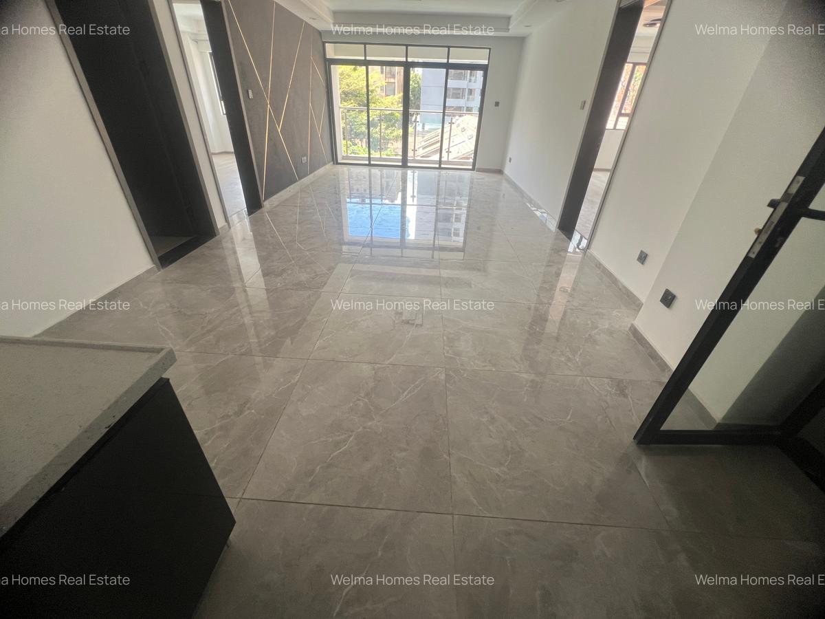 2 Bed Apartment with En Suite in Lavington - 2