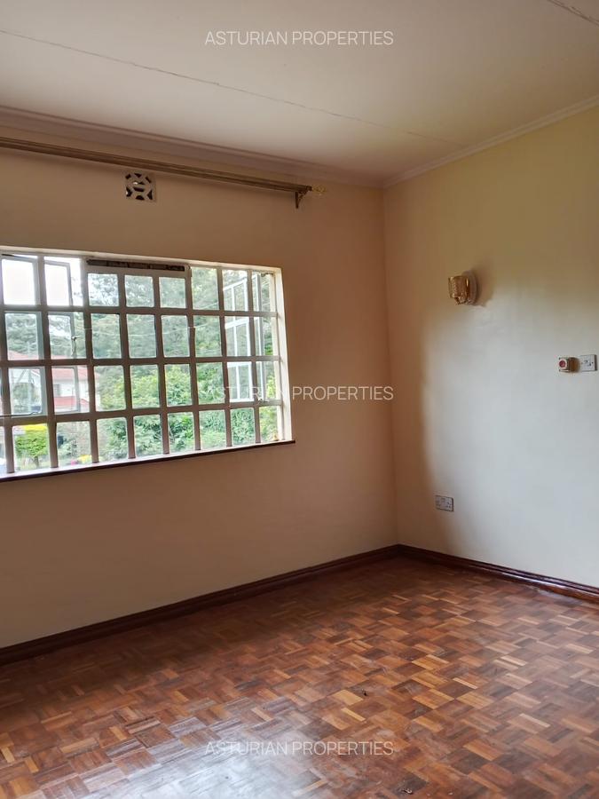 4 Bed Townhouse with En Suite in Karen - 17