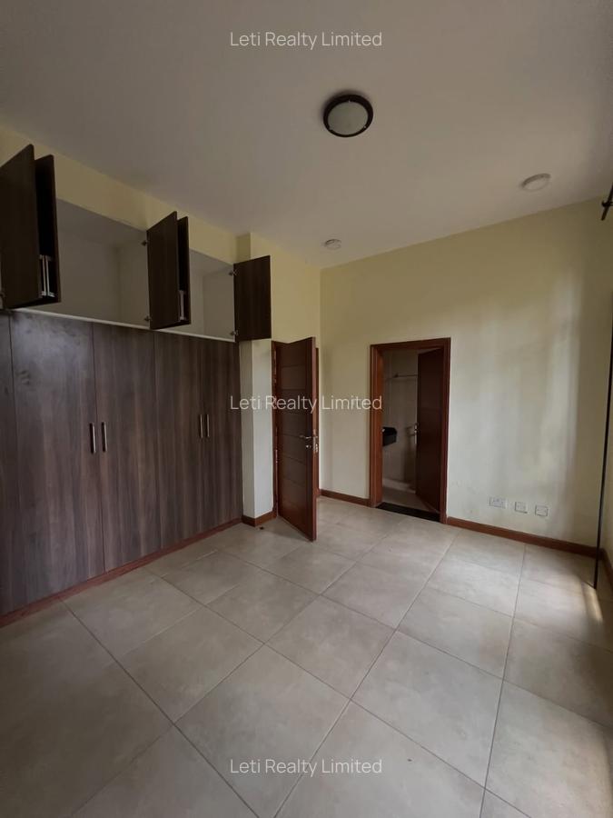 4 Bed Townhouse with En Suite in Runda - 11