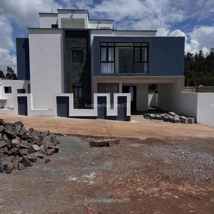 5 Bed Townhouse with En Suite at Kamangu Area - 1