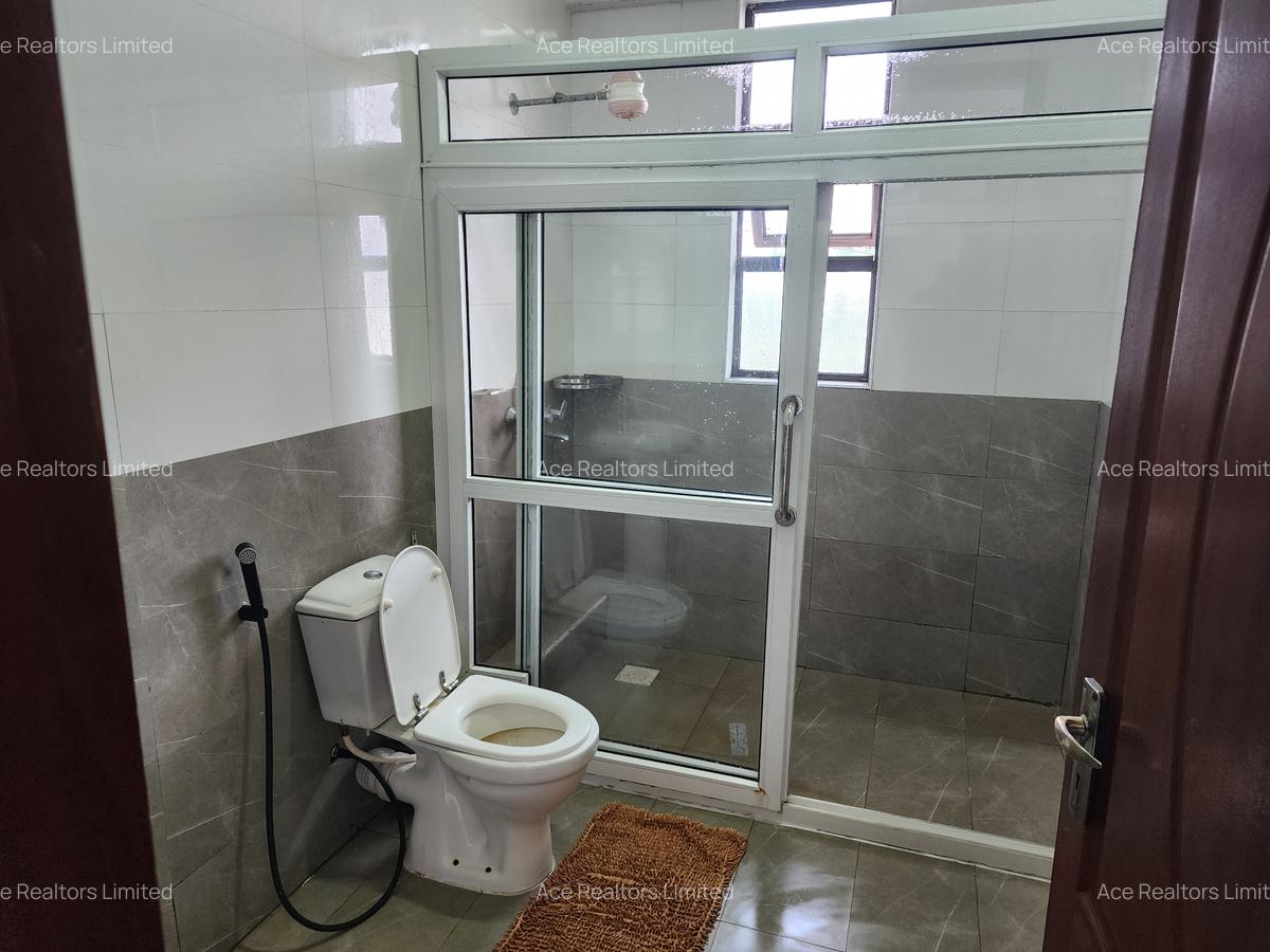 4 Bed Apartment with En Suite at Parklands Road Near Oshwal School - 14