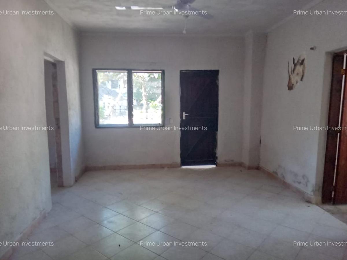 3 Bed House with En Suite in Mtwapa - 12