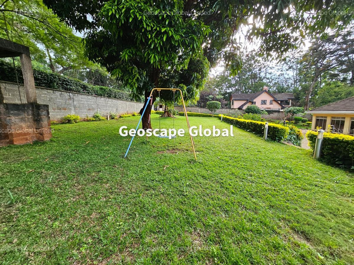 3 Bed House with En Suite in Rosslyn - 13