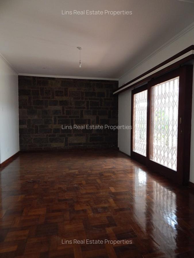 5 Bed House with En Suite in Lower Kabete - 11