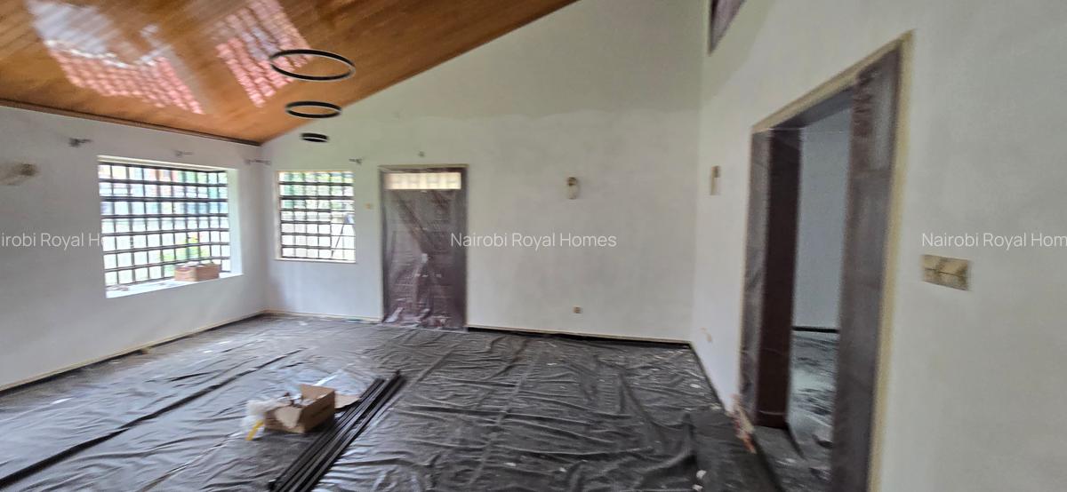 4 Bed Townhouse with En Suite at Lavington Road - 18