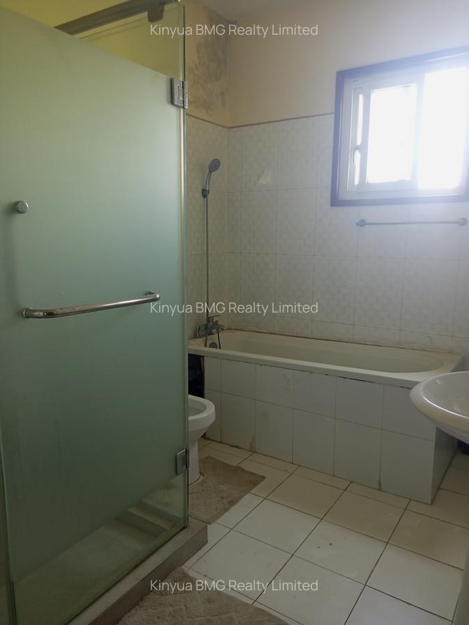 4 Bed Apartment with Backup Generator in Nyali Area - 2