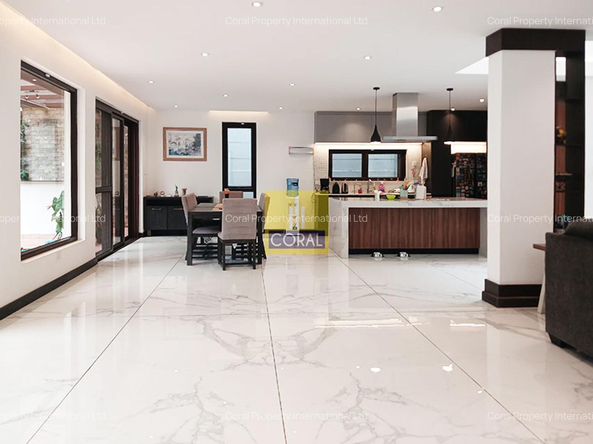 4 Bed Townhouse with En Suite in Westlands Area - 4