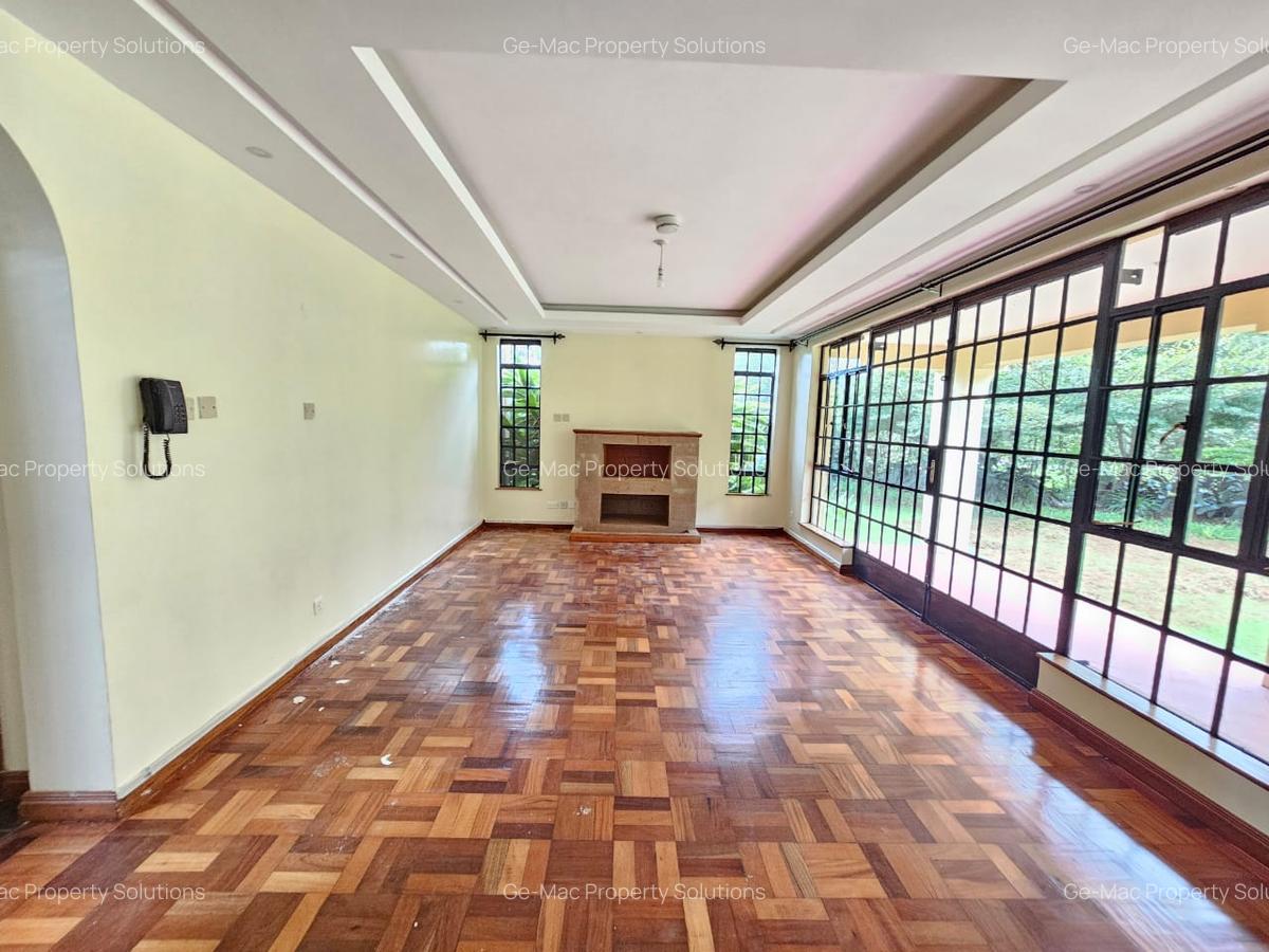 4 Bed House with En Suite in Runda - 11