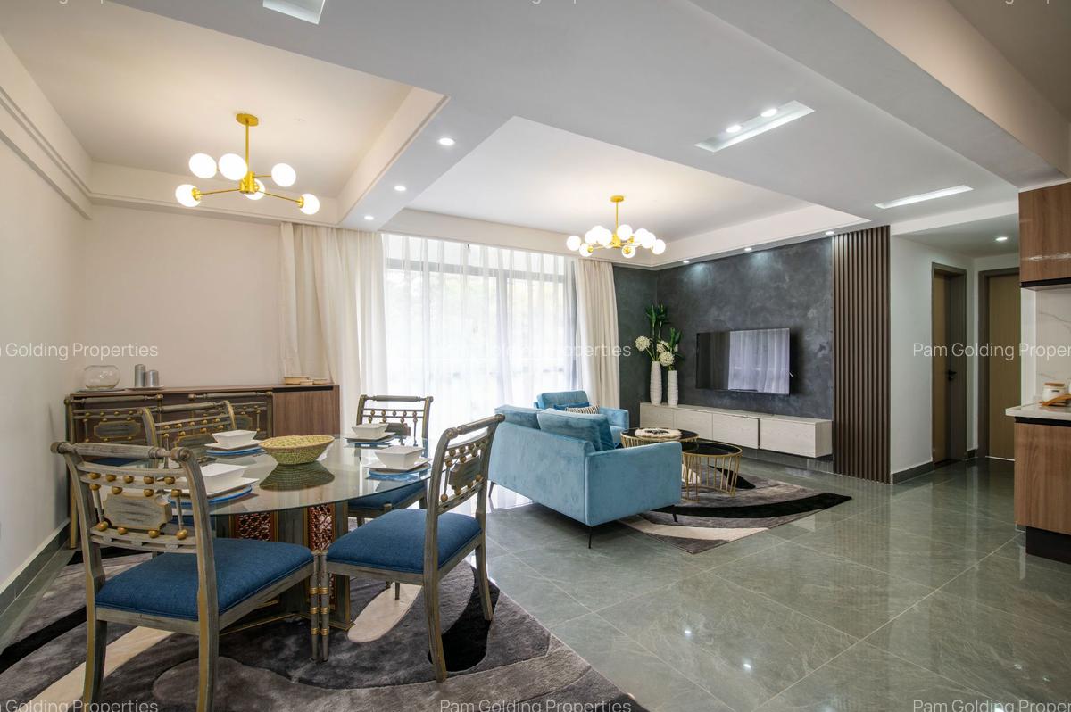 2 Bed Apartment with En Suite in Riverside - 2