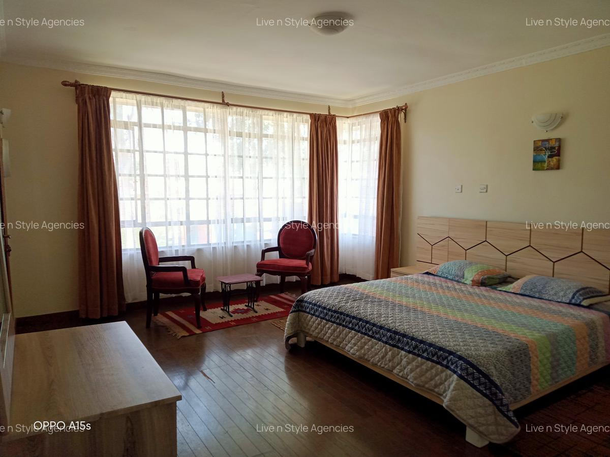 5 Bed Townhouse with En Suite in Runda - 17