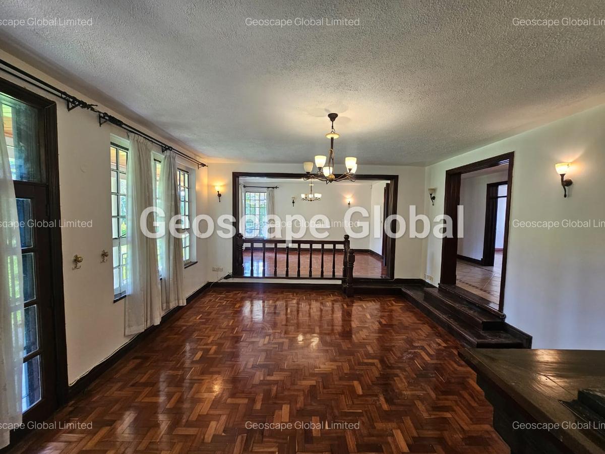 5 Bed House with En Suite in Runda - 15