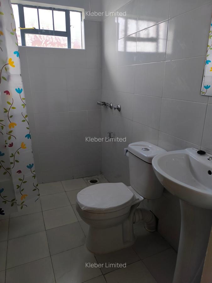 3 Bed House with En Suite in Kitengela - 16