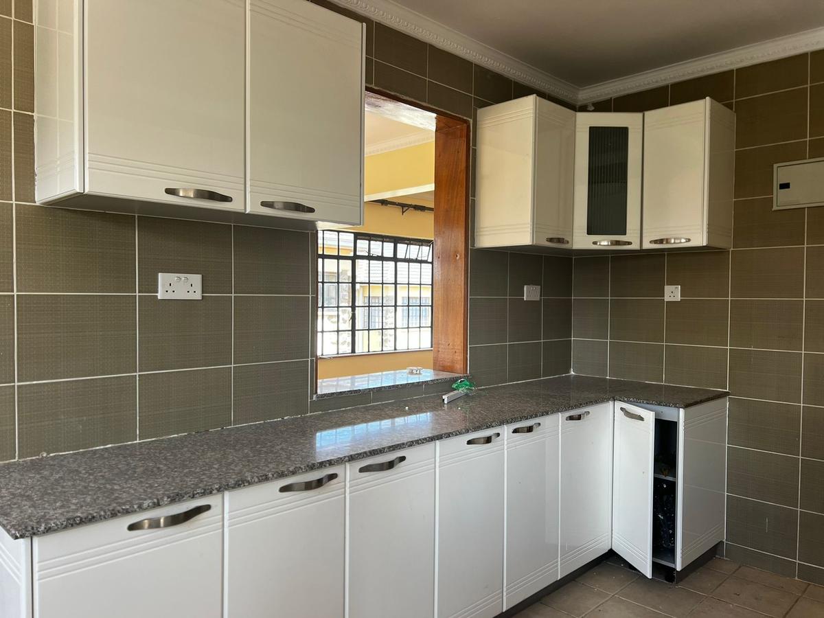 2 Bed Apartment with En Suite at Suguta Road - 5
