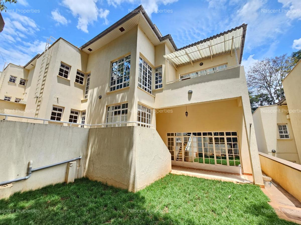 4 Bed Townhouse with En Suite in Kyuna - 3