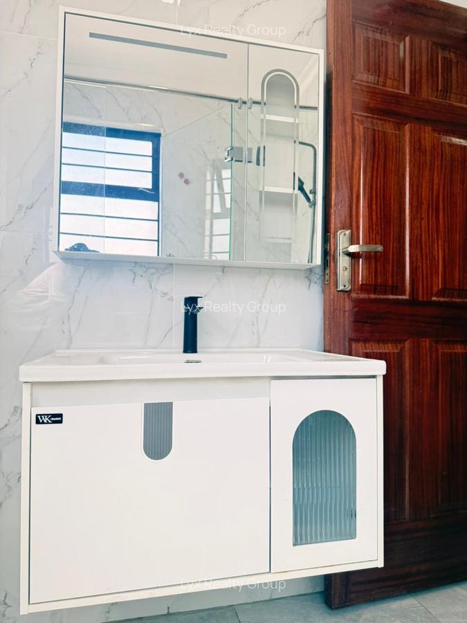 5 Bed Townhouse with En Suite at Ruiru Mugutha - 15