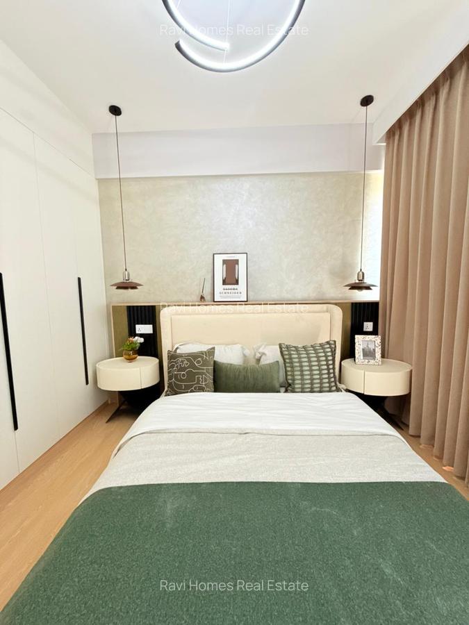 2 Bed Apartment with En Suite in Lavington - 13