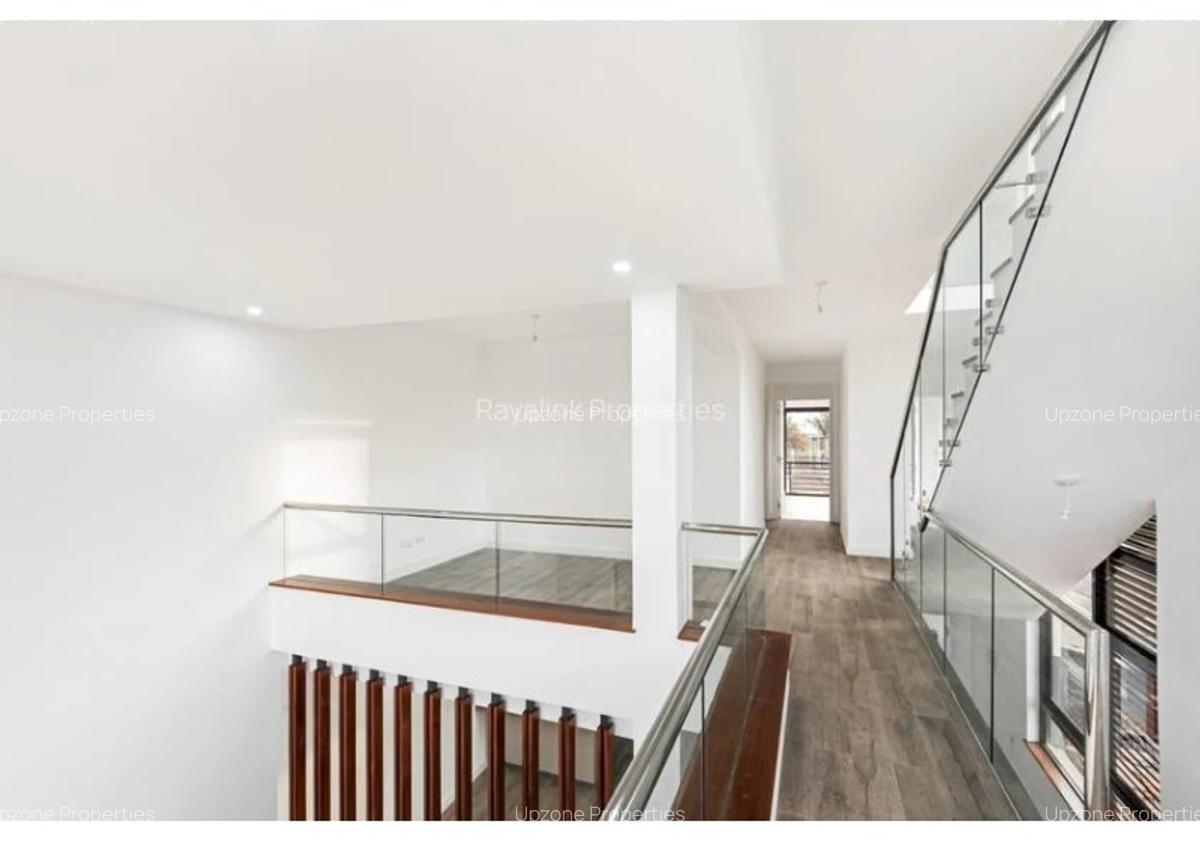 4 Bed Villa with En Suite in Loresho - 11