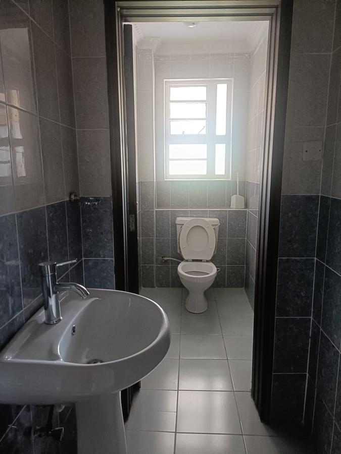 Furnished 2 Bed Apartment with En Suite in Runda - 8