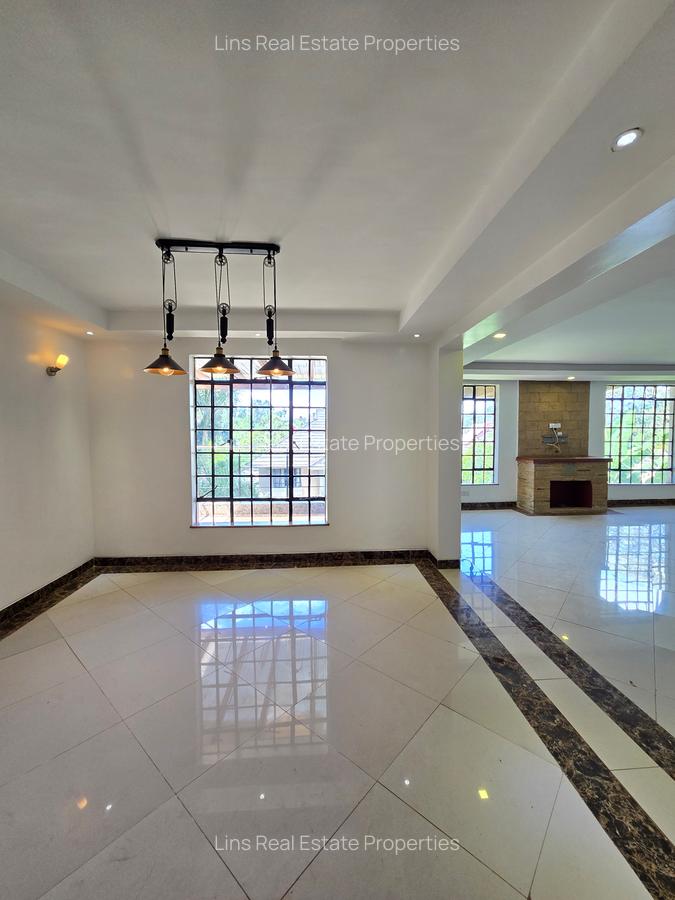 5 Bed Townhouse with En Suite in Kitisuru - 19