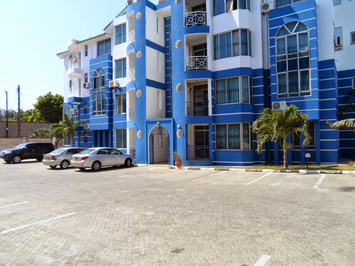 3 Bed Apartment with En Suite at Nyali - 10