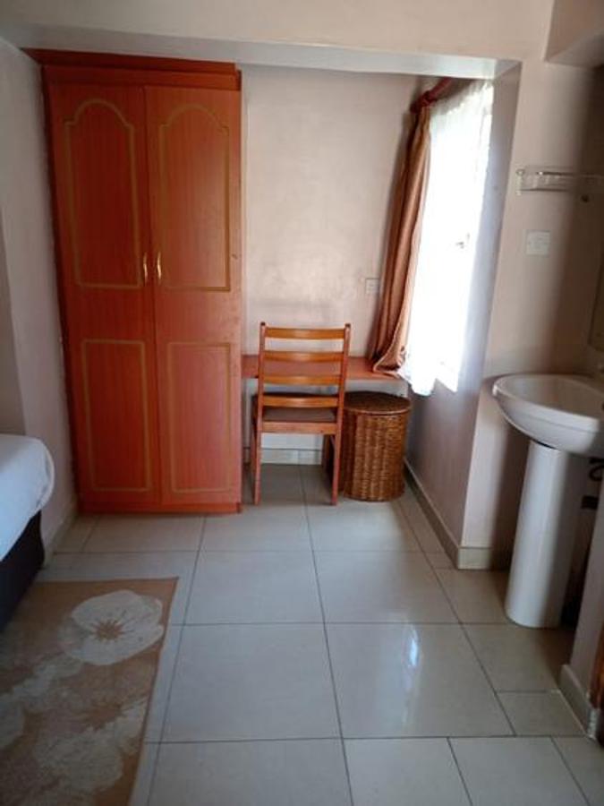 Serviced Studio Apartment with En Suite in Kilimani - 5