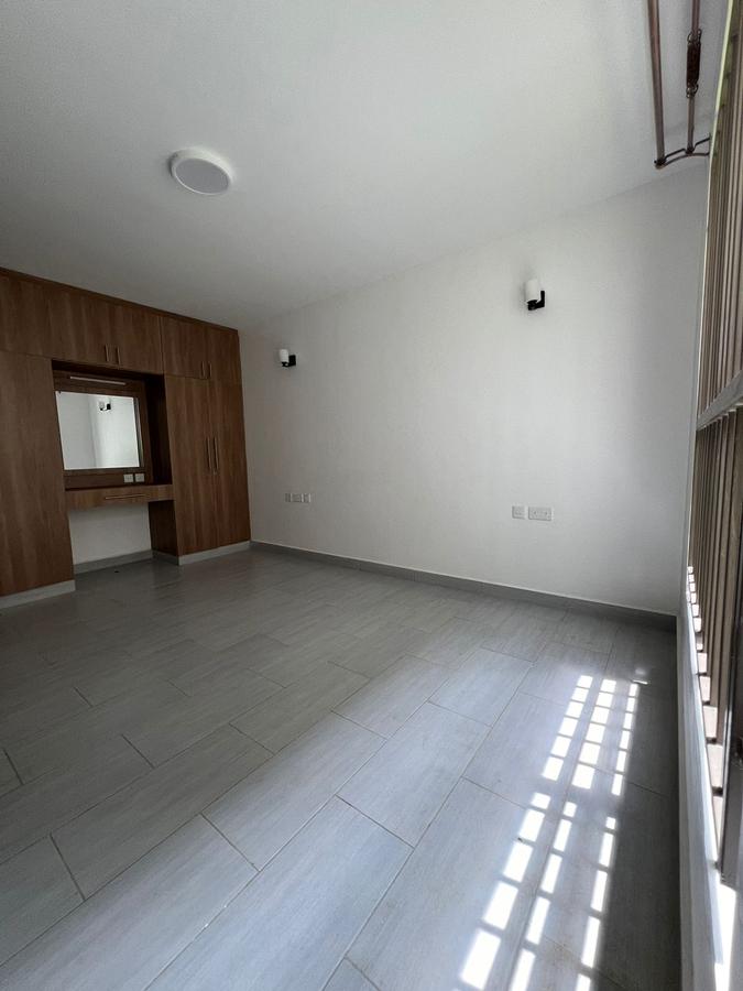 2 Bed Apartment with En Suite at Muthangari Drive - 5