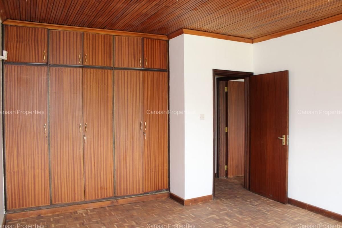 4 Bed Townhouse with Garden in Kilimani - 8