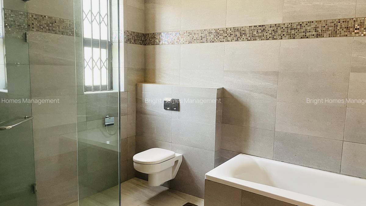 5 Bed Townhouse in Lavington - 5