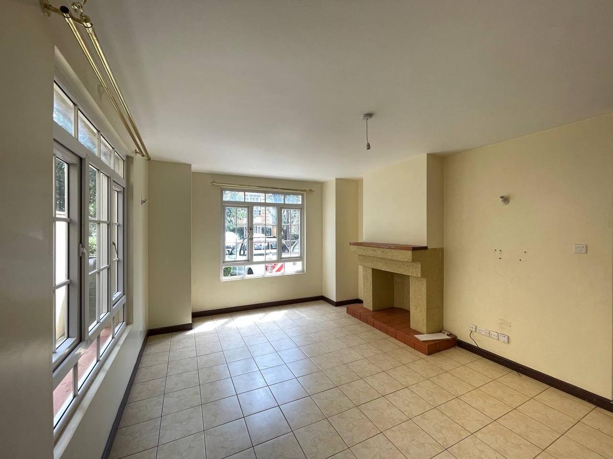 4 Bed Townhouse with En Suite in Langata - 4