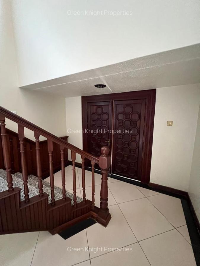 Serviced 4 Bed Apartment with En Suite in Westlands Area - 6