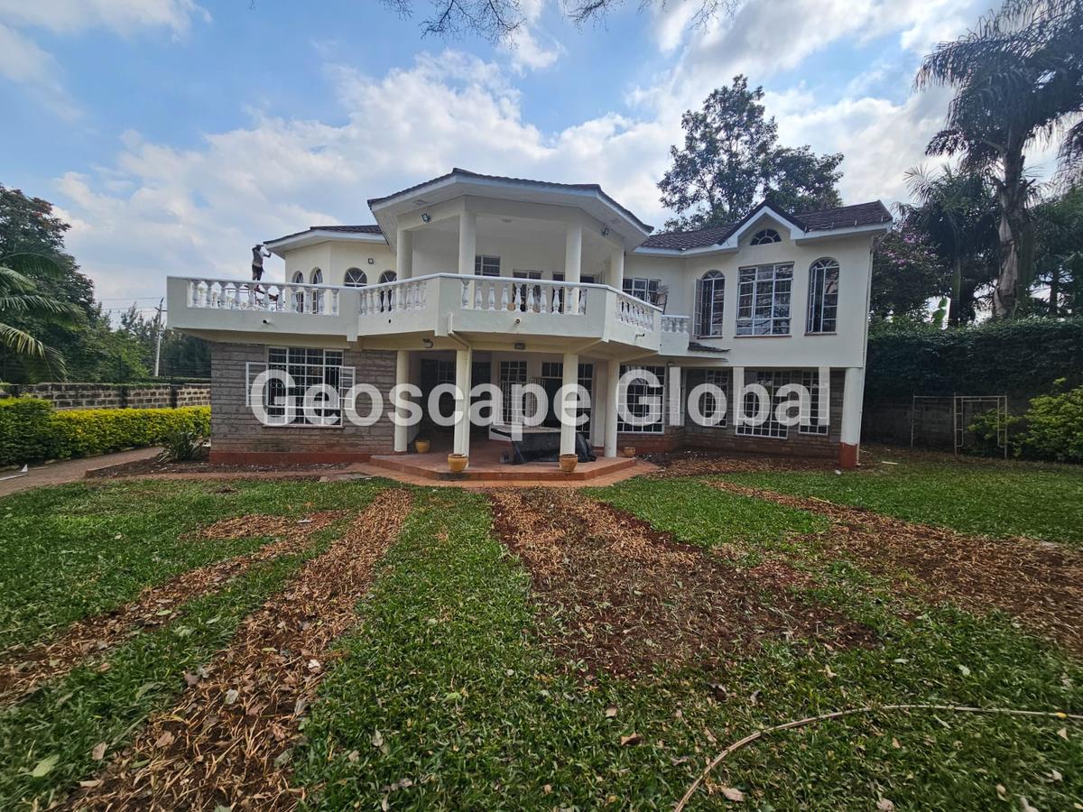 5 Bed House with En Suite in Runda - 15