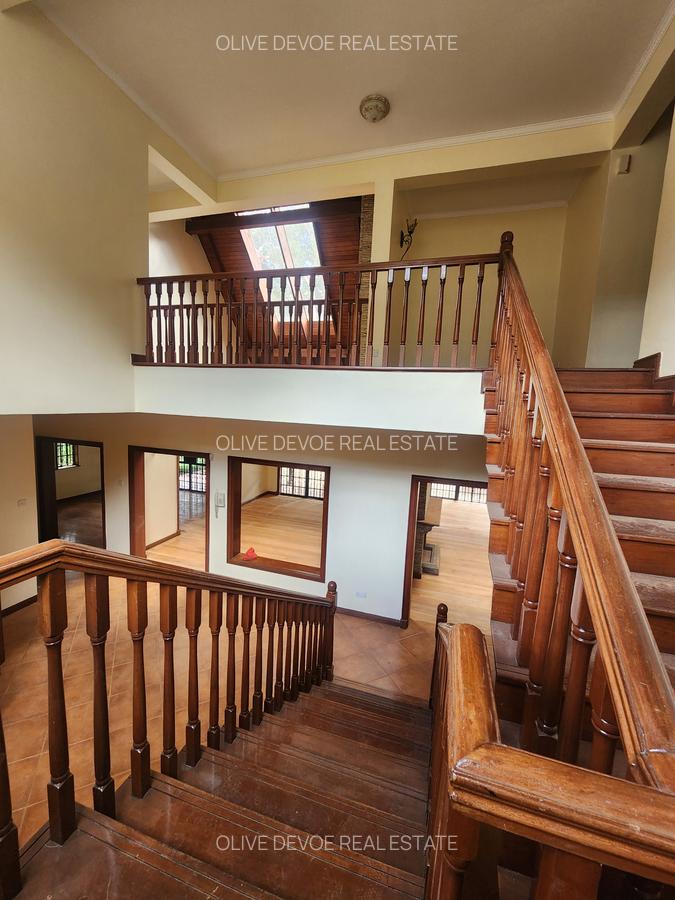 6 Bed Villa with En Suite in Karen - 11