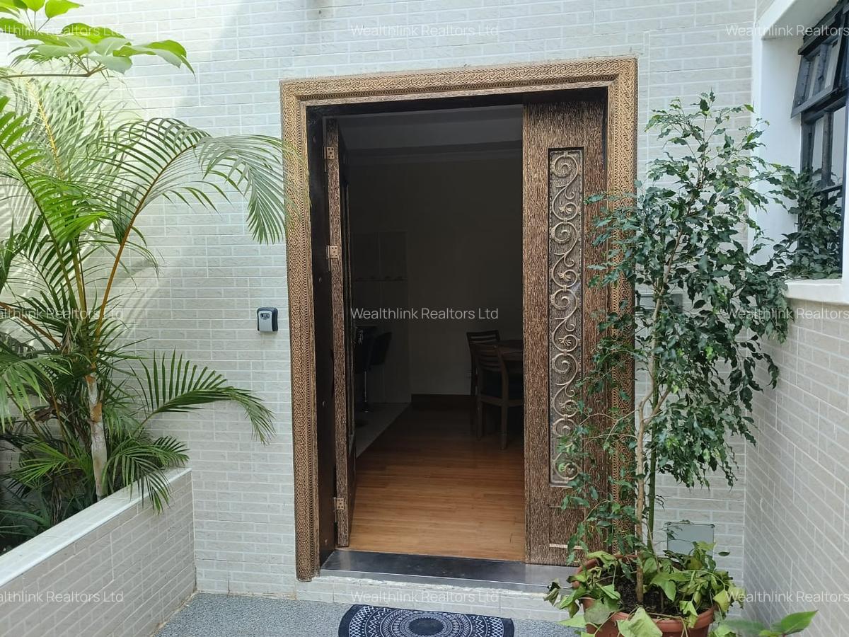 Furnished 2 Bed Apartment with En Suite at Nyari - 14