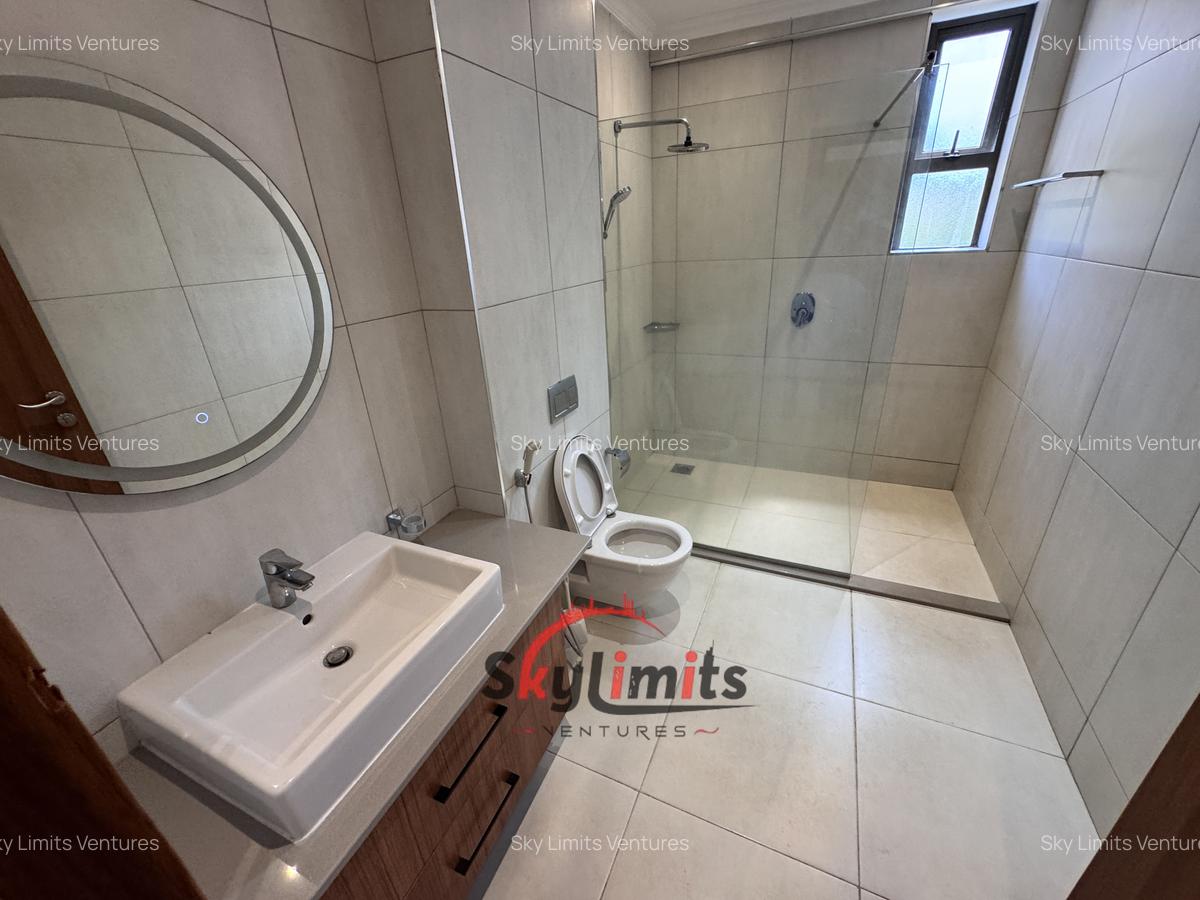 2 Bed Apartment with En Suite in Westlands Area - 7