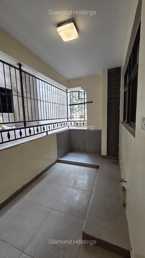 3 Bed Apartment with En Suite at Parklands - 3