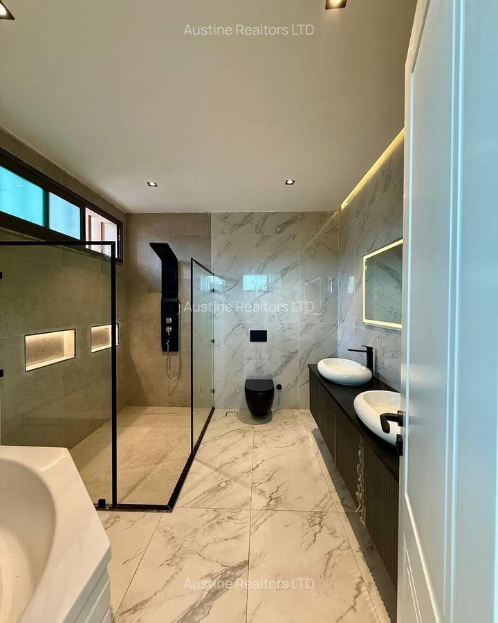 5 Bed Townhouse with En Suite at Chalbi Drive - 20