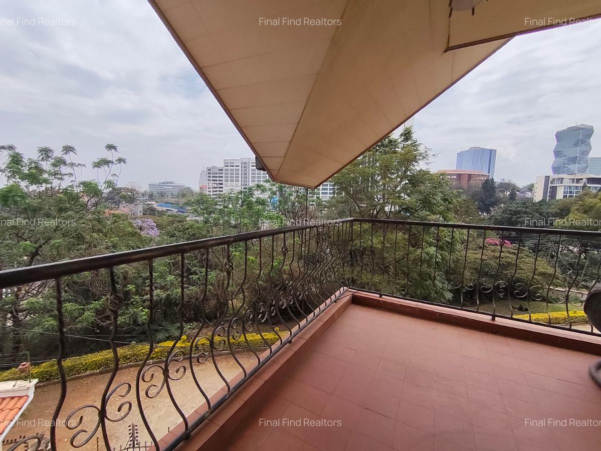3 Bed Apartment with Swimming Pool in State House - 5