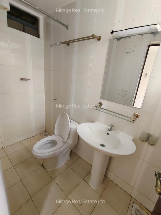 2 Bed Apartment with En Suite in Lavington - 3