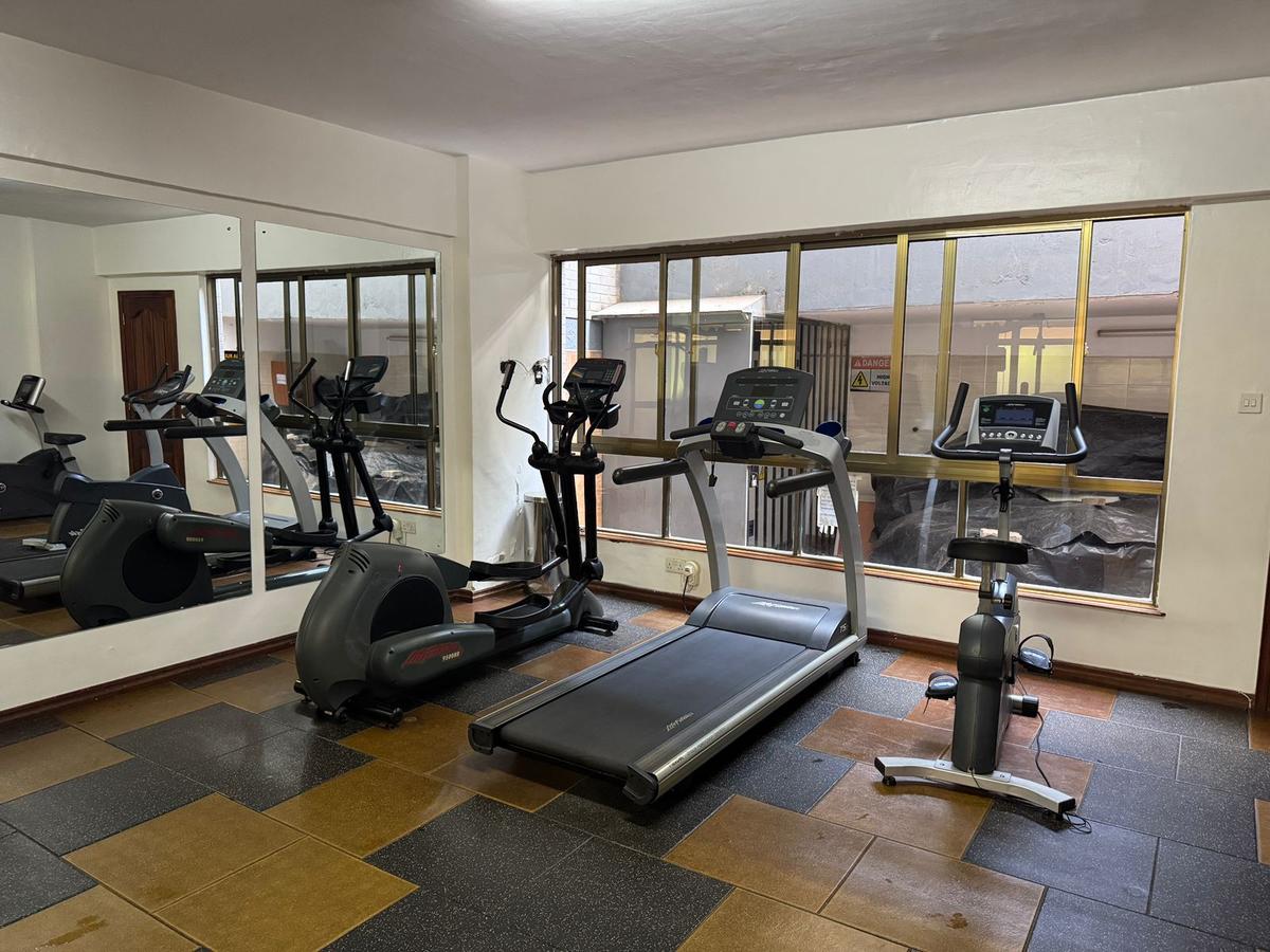 4 Bed Apartment with En Suite in Riara Road - 11