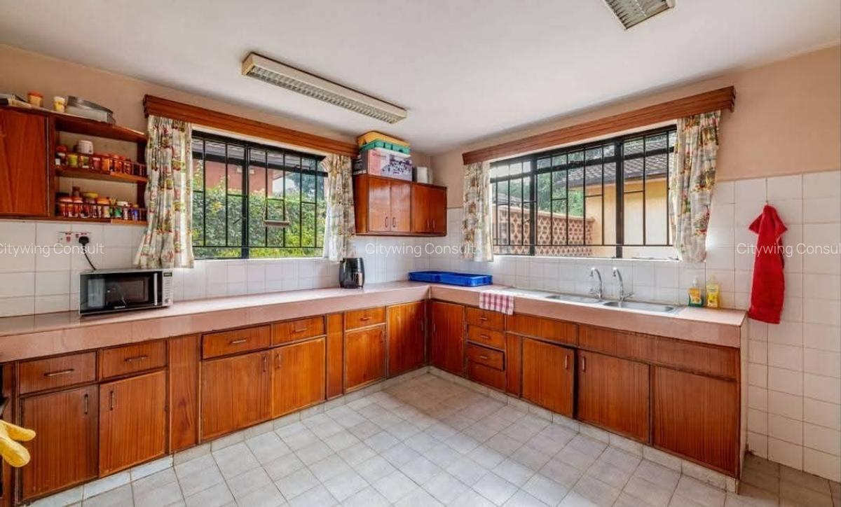 4 Bed House with En Suite at Waiyaki Way - 12