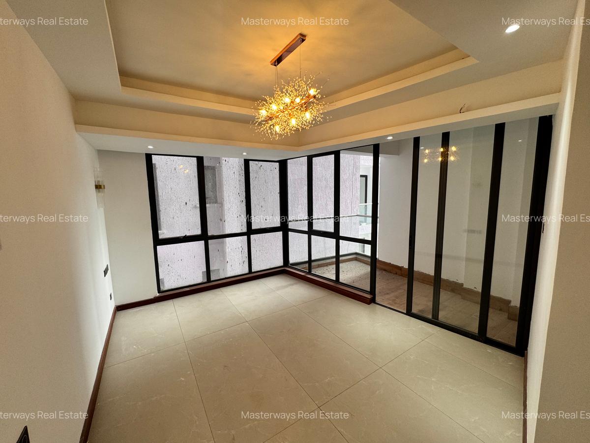 Serviced 3 Bed Apartment with En Suite in Riverside - 13