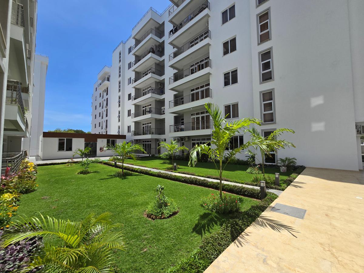 3 Bed Apartment with En Suite in Nyali Area - 1