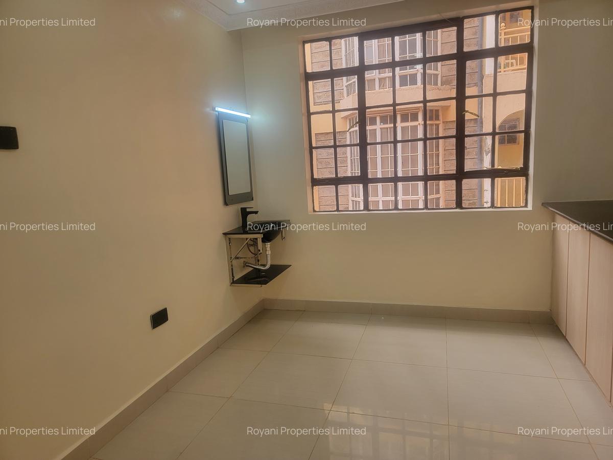 2 Bed Apartment with En Suite in Ruaka - 5